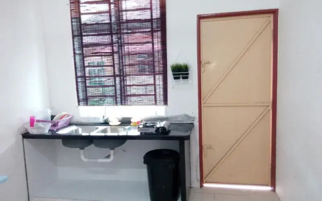 Lynn Guest House Jitra