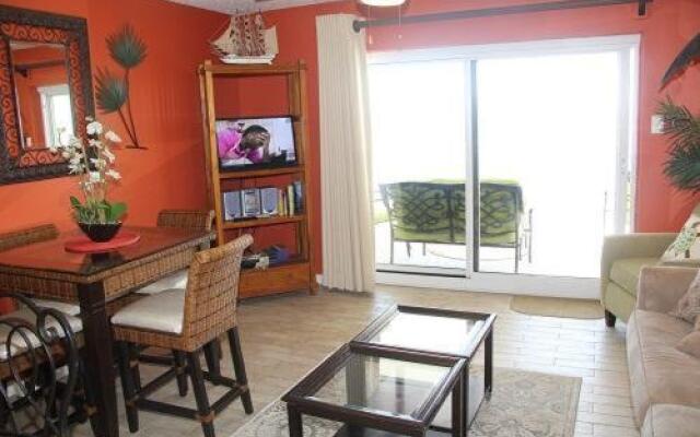 Royal Palms 1107 by RedAwning