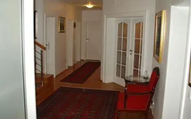 Villa Sejdic