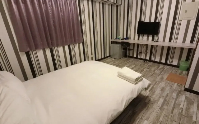 Discovery Yizhong Inn