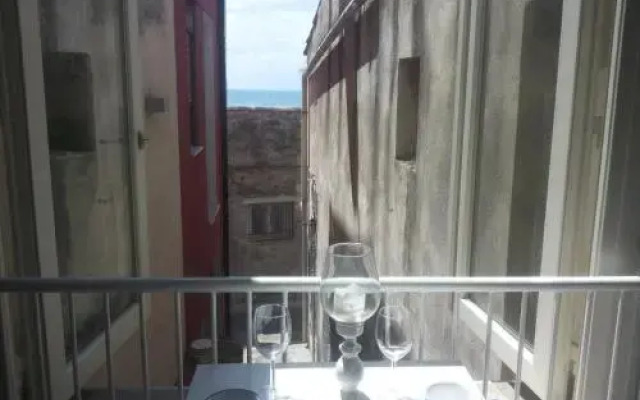 Sailor's house casa del marinaio