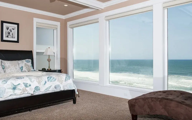Sand Castle 4 Br cottage by RedAwning