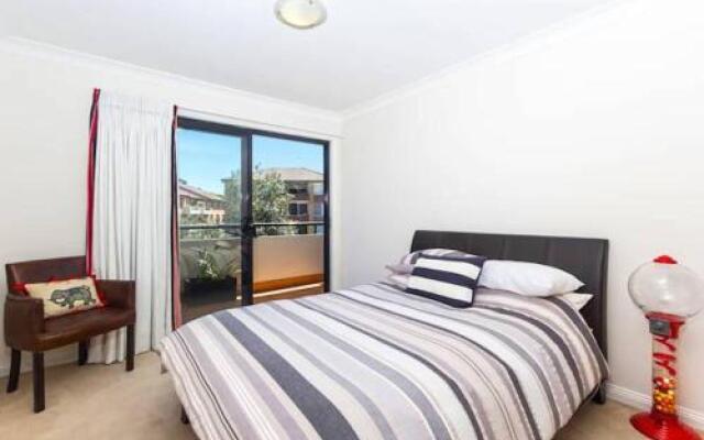 Bondi Beach Lamrock Avenue