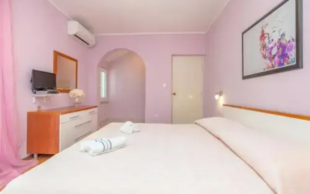 Holiday Home Trojkovic