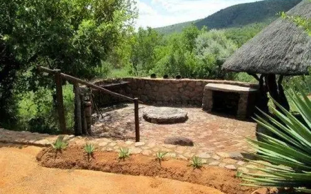 Pitsi Bush Camp