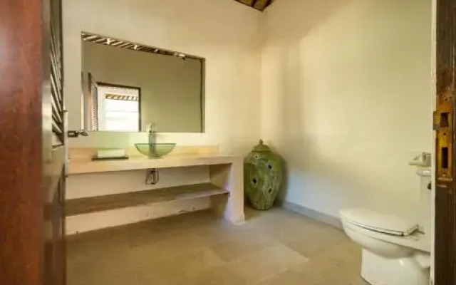 bunga one seminyak