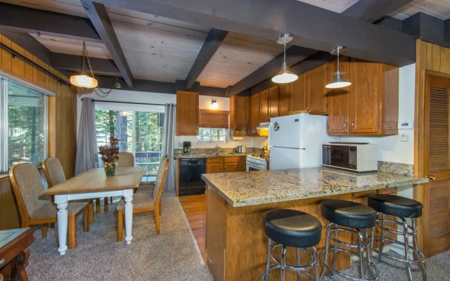 Skyline Chalet