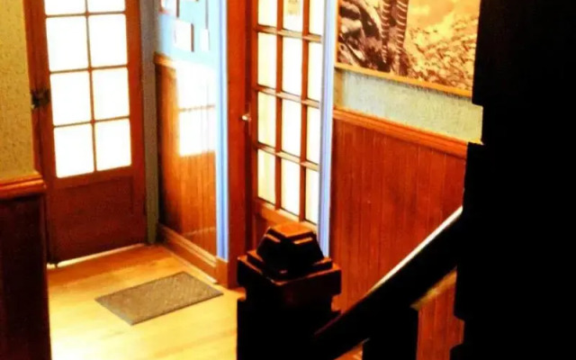Hostal B&B
