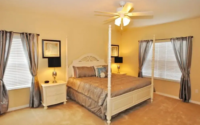 Watersong Resort Five-bedroom