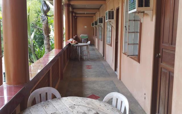Tropical View Inn and Restaurant