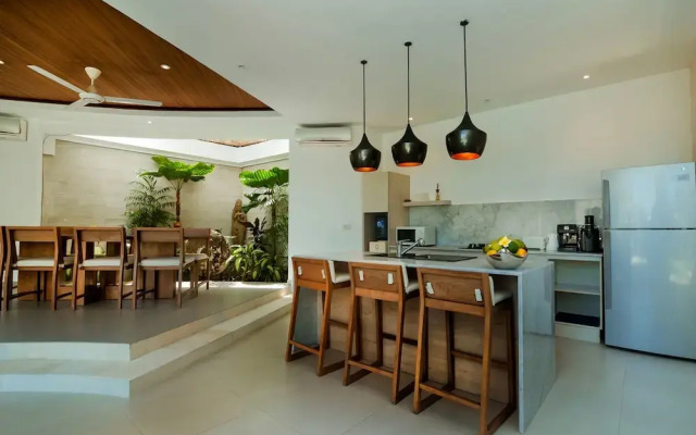 Villa Cloud Nine And Belle Seminyak