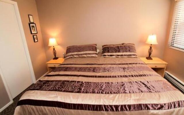 Mammoth Ski & Racquet Club #94