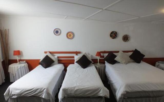 Ashtonville Terraces Guesthouse