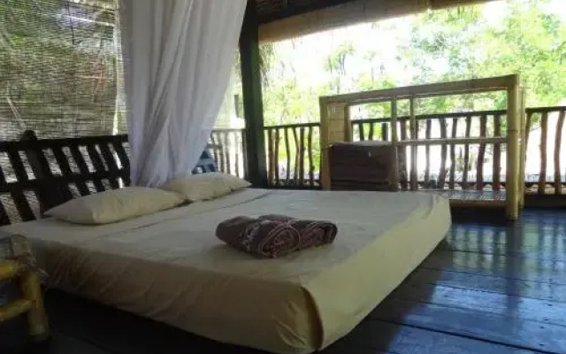 Ana Warung & Bungalows
