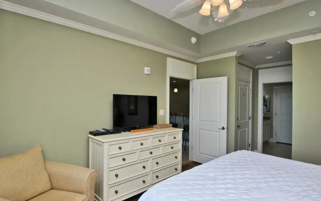 Wharf 405 - 2 Br condo