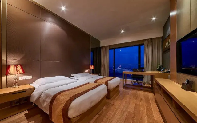 Heefun Aparthotel Poly World