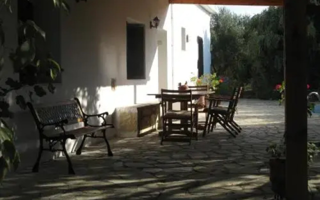 House Elea