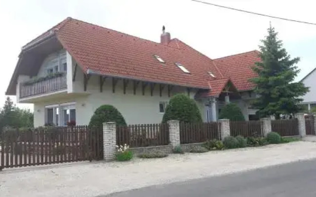 Szalóky Apartmanház