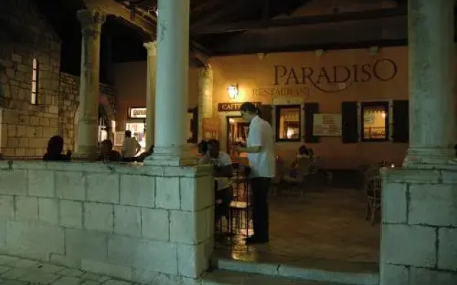 B&B Paradiso