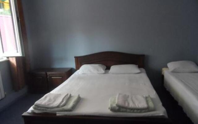 МАРИНА (Адлер)