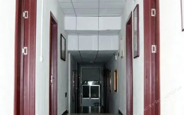 Huiwen Inn