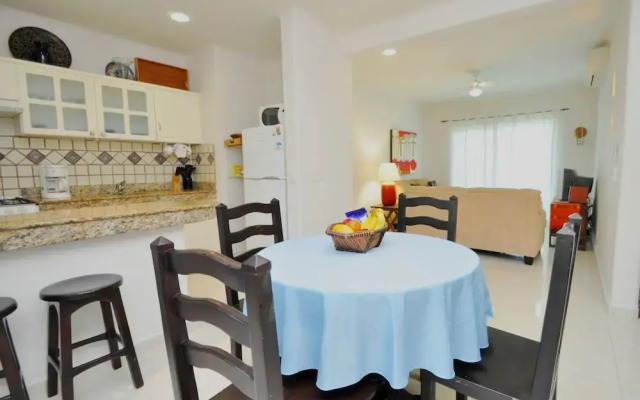 Beautiful Pent House, three blocks away from the beach PK31 by Vimex