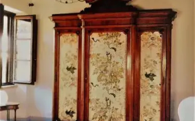 Bed & Breakfast Flora