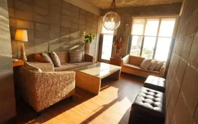 Chuanfan Villa No. 658-1