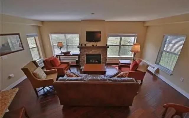 Base Camp One 205 - 3 Br Condo