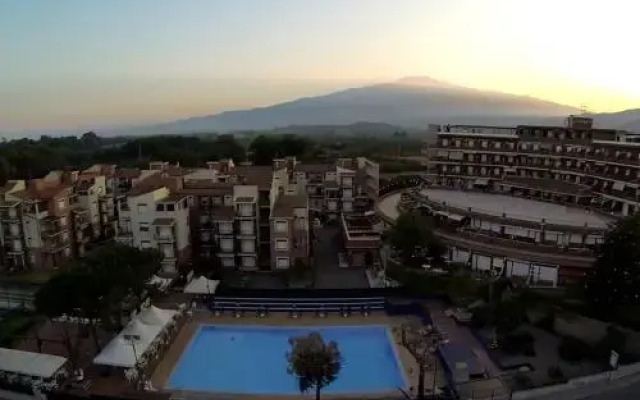 Cheap Taormina Holidays
