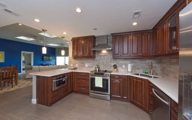 Beachview Delight by Beachside Management