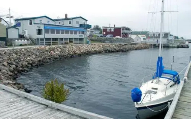 Auberge Bay Wind Suites