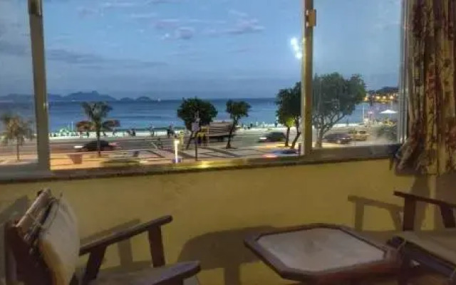Virtually On The Beach!