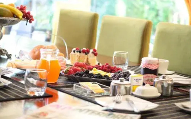 Merken Bed & Breakfast