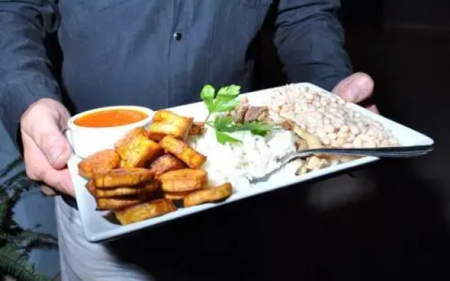 Hotel Balcones del Valle