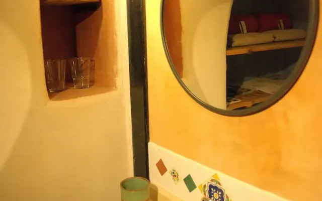 The Well Guesthouses - Home in the Old City