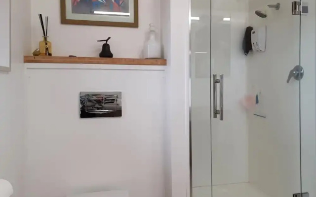 Rest & Relax at Ruskin