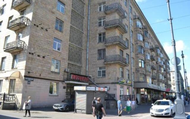 Apartment on Moskovsky 197