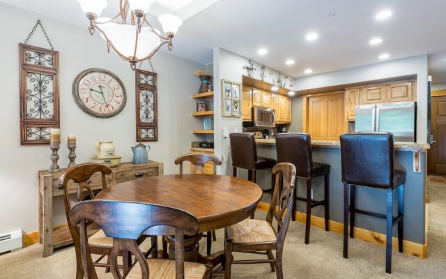 2720 Eagleridge Condo Unit A202