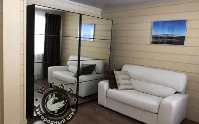 Zagorodniy Club West