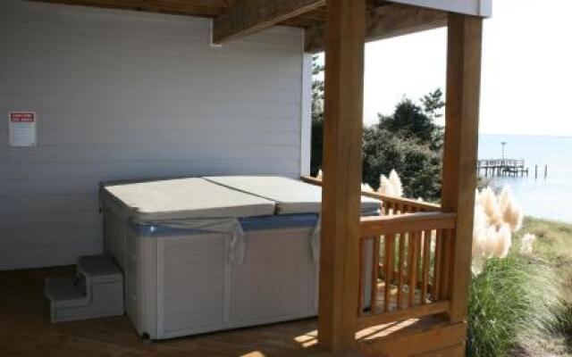 Double Duck - 4 Br Home