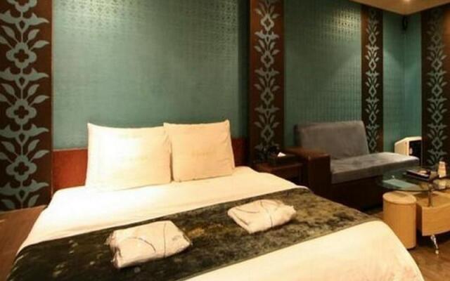 Wiiz Hotel