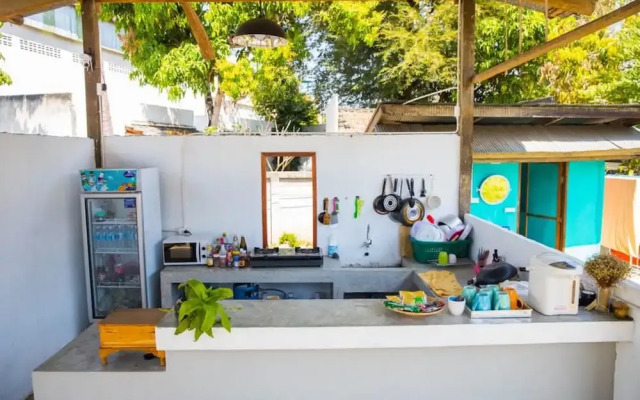 Green Hostel and Skate Park