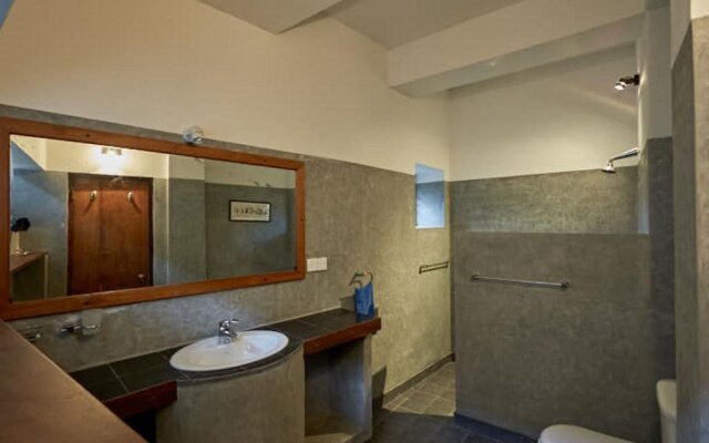 The Glasshouse Victoria, Kandy