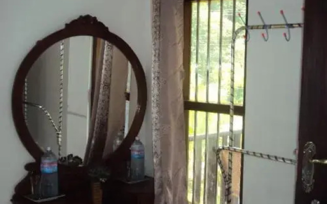 Bandara House