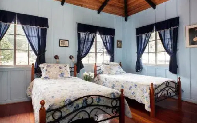 Casa Azul Bed & Breakfast