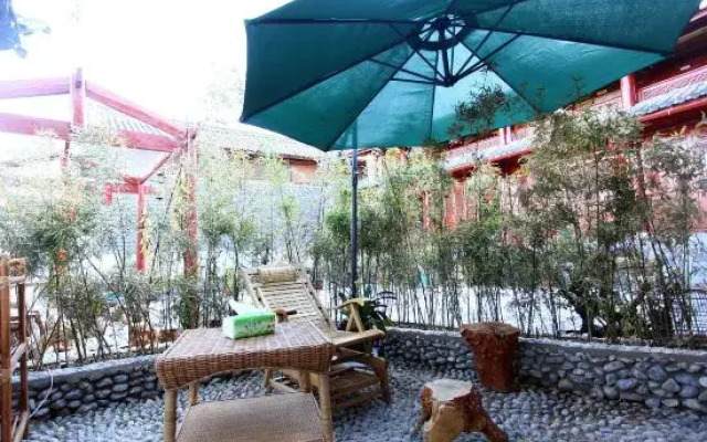 Lijiang Tianyu Sunshine Holiday Inn Zi Qing Boutique