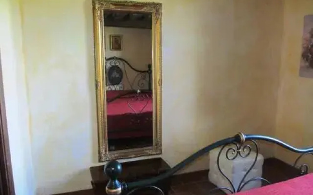 Casa Pindaro, immersa nel verde