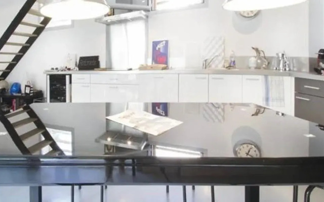Très Beau Loft 100M2
