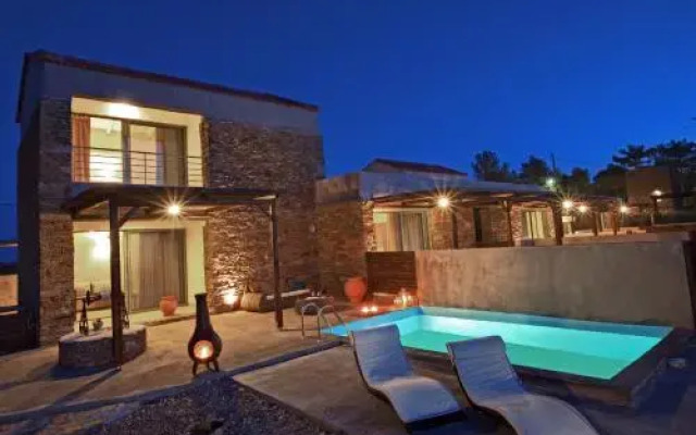 Gerakari Suites